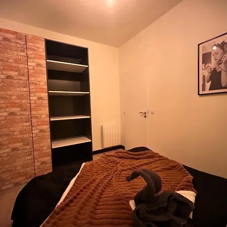 Atelier Cosy Pere Lachaise & Oberkampf * París